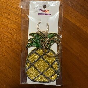 🔴Pineapple Keychain with Rhinestones
